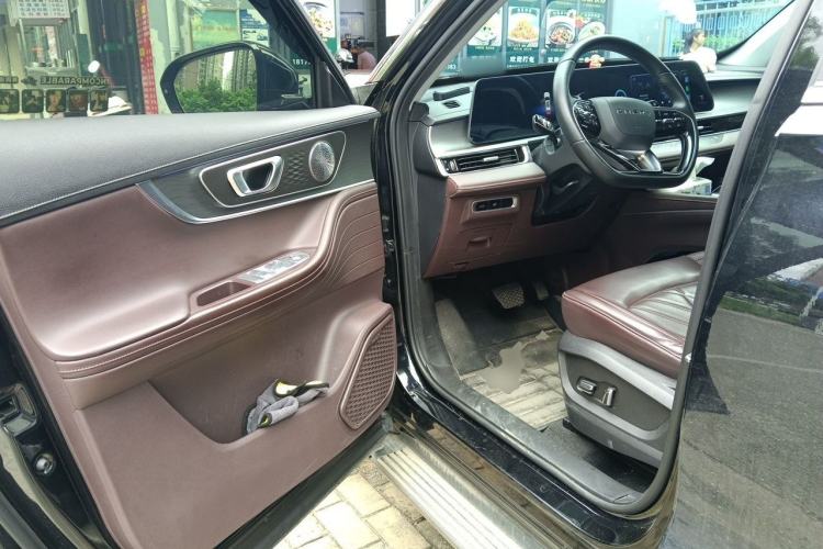 Used Chery Tiggo 8 PRO 2022 290T Two-Wheel Drive Haohan Edition 5 Seats Driver Seat