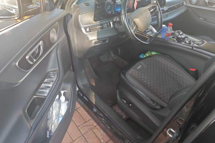 Used Chery Tiggo 8 PRO 2022 290T Two-Wheel Drive Sky Dome Edition 7 Seats Driver Seat
