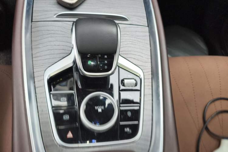 Used Chery Tiggo 8 PRO 2022 290T Two-Wheel Drive Haohan Edition 5 Seats Gear Lever