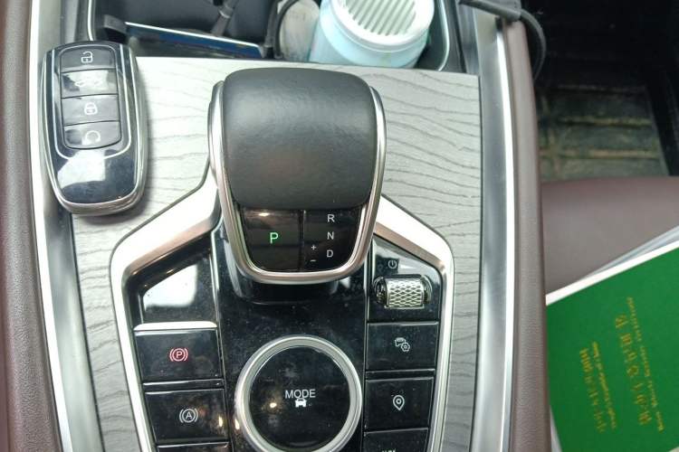 Used Chery Tiggo 8 PRO 2022 290T Two-Wheel Drive Haohan Edition 5 Seats Gear Lever