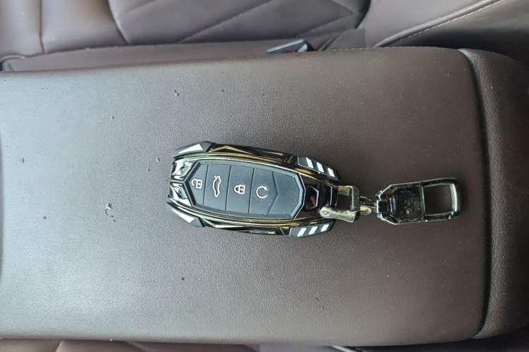 Used Chery Tiggo 8 PRO 2022 390T Four-Wheel Drive Storm Edition 5 Seats Interior 4