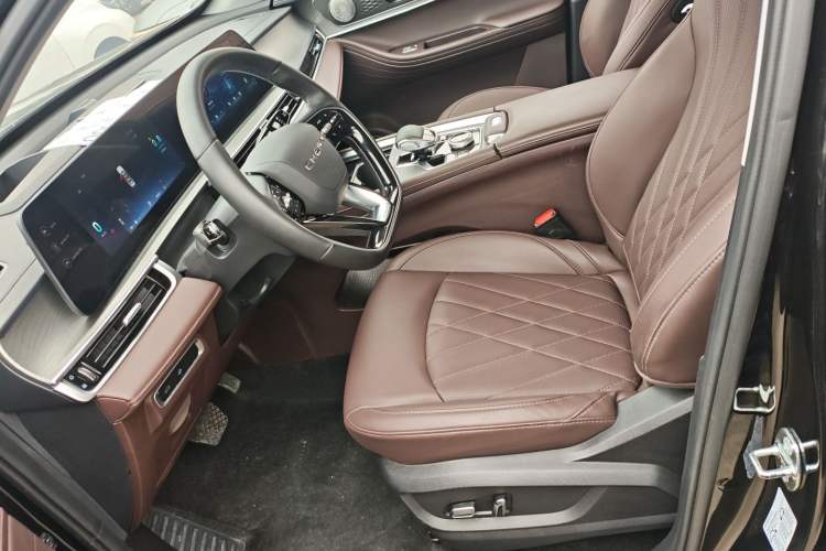 Used Chery Tiggo 8 PRO 2022 290T Two-Wheel Drive Haohan Edition 5 Seats Left Front Seat
