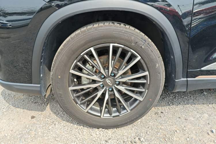 Used Chery Tiggo 8 PRO 2022 290T Two-Wheel Drive Haohan Edition 5 Seats Left Front Wheel Hub
