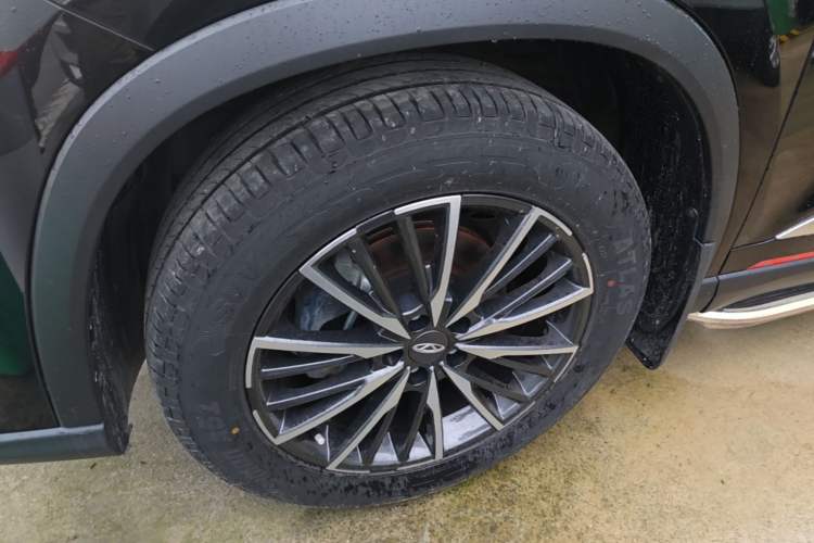 Used Chery Tiggo 8 PRO 2022 290T Two-Wheel Drive Sky Dome Edition 5 Seats Left Front Wheel Hub