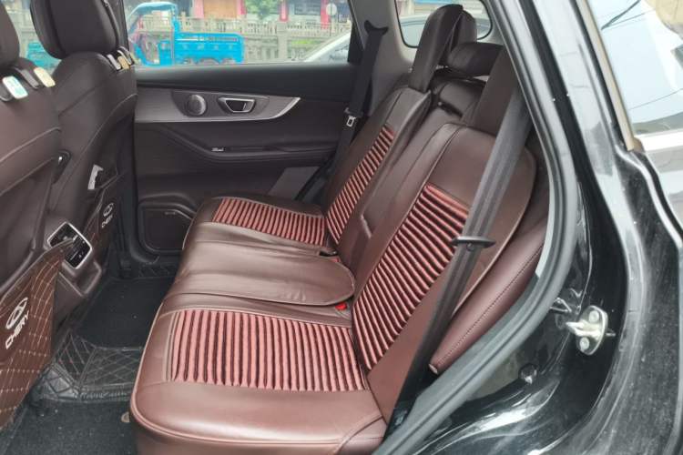 Used Chery Tiggo 8 PRO 2022 290T Two-Wheel Drive Haohan Edition 5 Seats Left Rear Seat