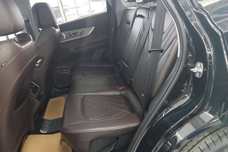 Used Chery Tiggo 8 PRO 2022 290T Two-Wheel Drive Haohan Edition 5 Seats Left Rear Seat