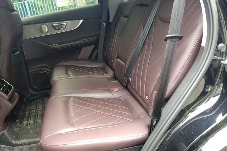 Used Chery Tiggo 8 PRO 2022 290T Two-Wheel Drive Haohan Edition 5 Seats Left Rear Seat