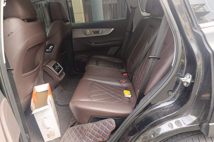 Used Chery Tiggo 8 PRO 2022 390T All-Wheel-Drive Ocean Edition 5 Seats Left Rear Seat