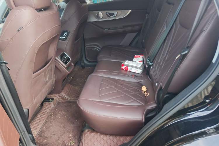 Used Chery Tiggo 8 PRO 2022 390T Two-Wheel Drive Haohan Edition 7-Seater Left Rear Seat