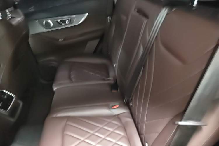 Used Chery Tiggo 8 PRO 2022 290T Two-Wheel Drive Haohan Edition 5 Seats Left Rear Seat