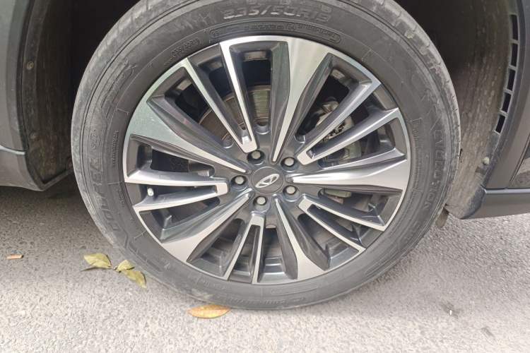 Used Chery Tiggo 8 PRO 2022 390T All-Wheel-Drive Ocean Edition 5 Seats Right Front Wheel Hub