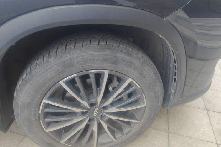 Used Chery Tiggo 8 PRO 2022 290T Two-Wheel Drive Haohan Edition 5 Seats Right Front Wheel Hub