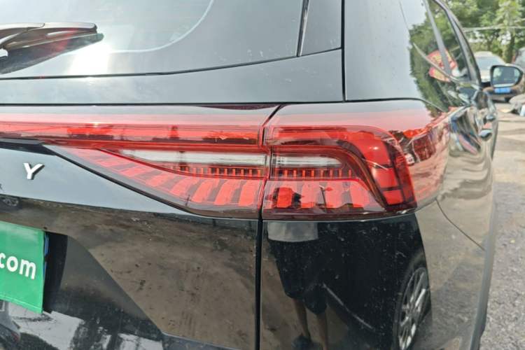 Used Chery Tiggo 8 PRO 2022 290T Two-Wheel Drive Haohan Edition 5 Seats Right Rear Taillight