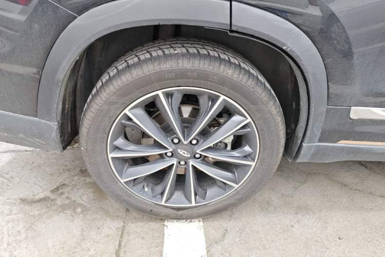 Used Chery Tiggo 8 PRO 2022 390T Four-Wheel Drive Storm Edition 5 Seats Right Rear Wheel Hub