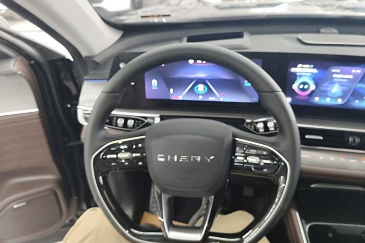Used Chery Tiggo 8 PRO 2022 290T Two-Wheel Drive Haohan Edition 5 Seats Steering Wheel