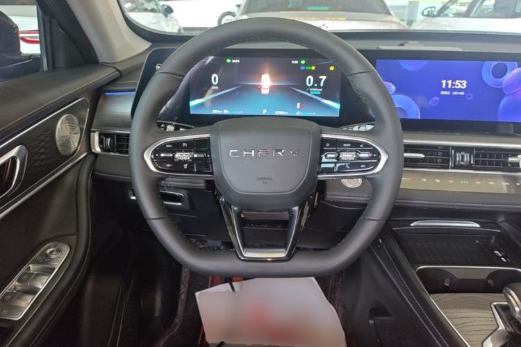 Used Chery Tiggo 8 PRO 2022 290T Two-Wheel Drive Sky Dome Edition 5 Seats Steering Wheel