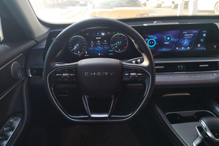 Used Chery Tiggo 8 PRO 2022 390T Two-Wheel Drive Vast Edition 5 Seats Steering Wheel