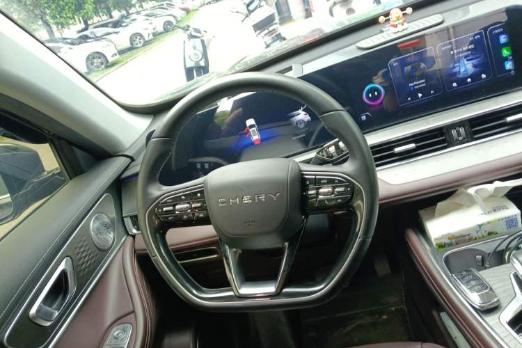 Used Chery Tiggo 8 PRO 2022 290T Two-Wheel Drive Haohan Edition 5 Seats Steering Wheel