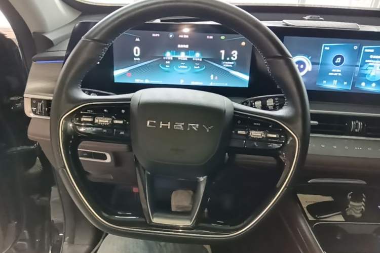 Used Chery Tiggo 8 PRO 2022 290T Two-Wheel Drive Haohan Edition 5 Seats Steering Wheel