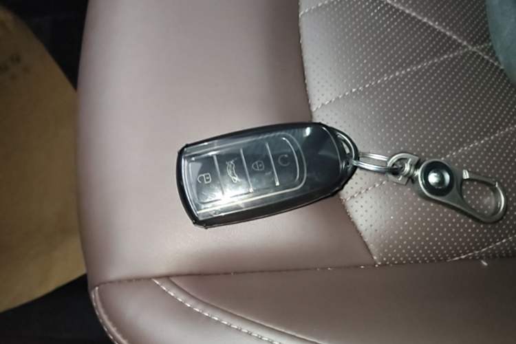 Used Chery Tiggo 8 PRO 2022 290T Two-Wheel Drive Haohan Edition 5 Seats Vehicle Key