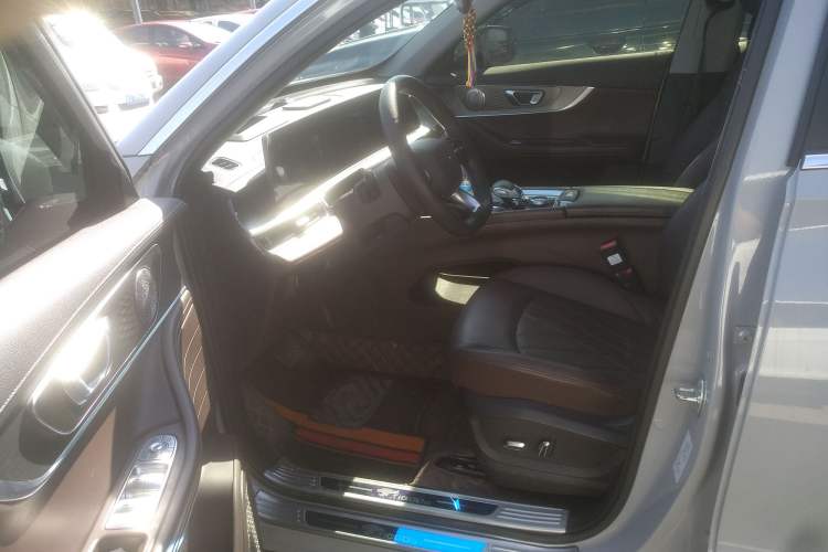 Used Chery Tiggo 8 PRO 2022 290T Two-Wheel Drive Haohan Edition 5 Seats Driver Seat