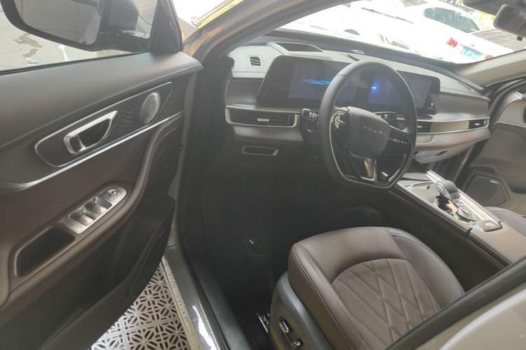 Used Chery Tiggo 8 PRO 2022 290T Two-Wheel Drive Haohan Edition 5 Seats Driver Seat