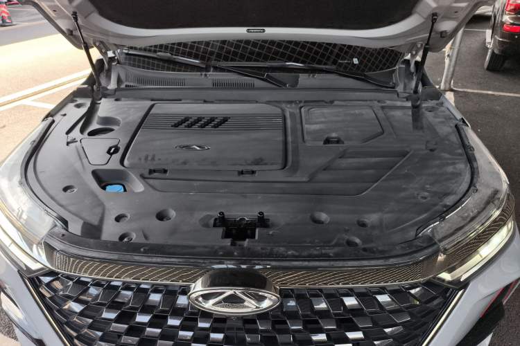 Used Chery Tiggo 8 PRO 2022 290T Two-Wheel Drive Sky Dome Edition 5 Seats Engine Bay