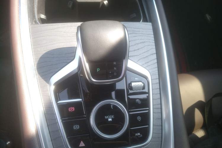 Used Chery Tiggo 8 PRO 2022 290T Two-Wheel Drive Haohan Edition 5 Seats Gear Lever