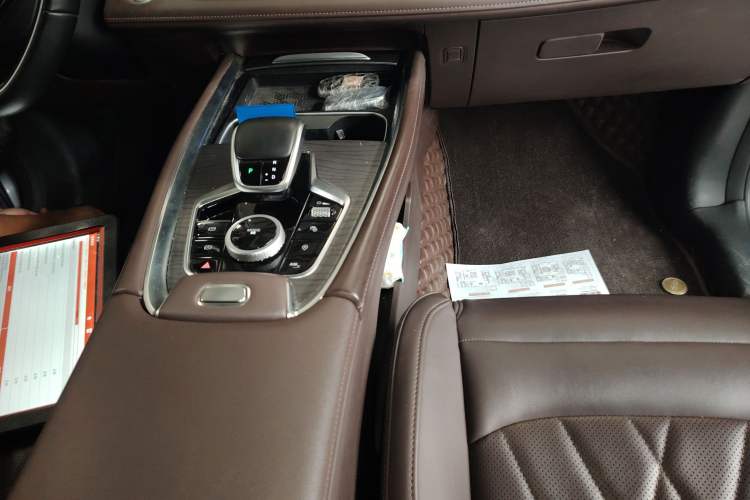 Used Chery Tiggo 8 PRO 2022 290T Two-Wheel Drive Haohan Edition 7 Seats Gear Lever