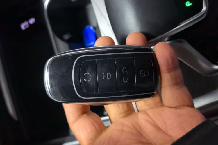 Used Chery Tiggo 8 PRO 2022 390T Two-Wheel Drive Vast Edition 5 Seats Interior 1