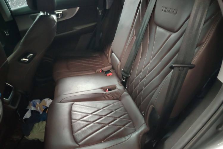 Used Chery Tiggo 8 PRO 2022 290T Two-Wheel Drive Haohan Edition 7 Seats Interior 4