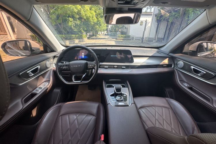 Used Chery Tiggo 8 PRO 2022 290T Two-Wheel Drive Haohan Edition 7 Seats Interior 4