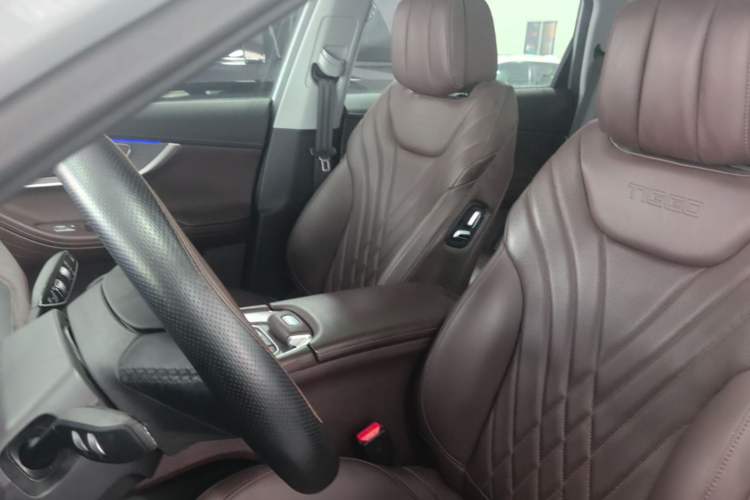 Used Chery Tiggo 8 PRO 2022 390T Two-Wheel Drive Vast Edition 5 Seats Left Front Seat