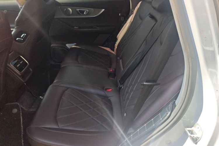 Used Chery Tiggo 8 PRO 2022 290T Two-Wheel Drive Haohan Edition 5 Seats Left Rear Seat