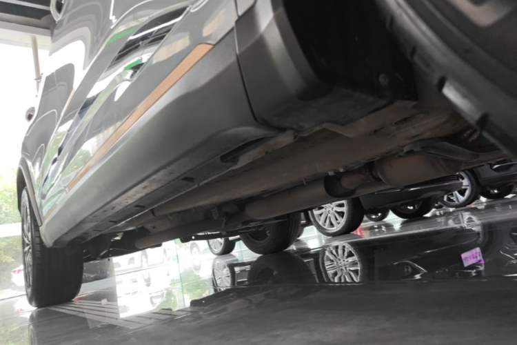 Used Chery Tiggo 8 PRO 2022 290T Two-Wheel Drive Haohan Edition 5 Seats Right Side Sill
