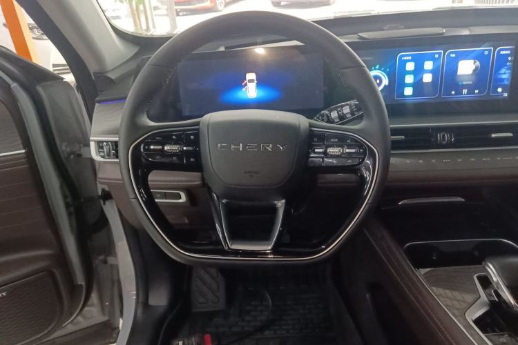 Used Chery Tiggo 8 PRO 2022 290T Two-Wheel Drive Haohan Edition 5 Seats Steering Wheel