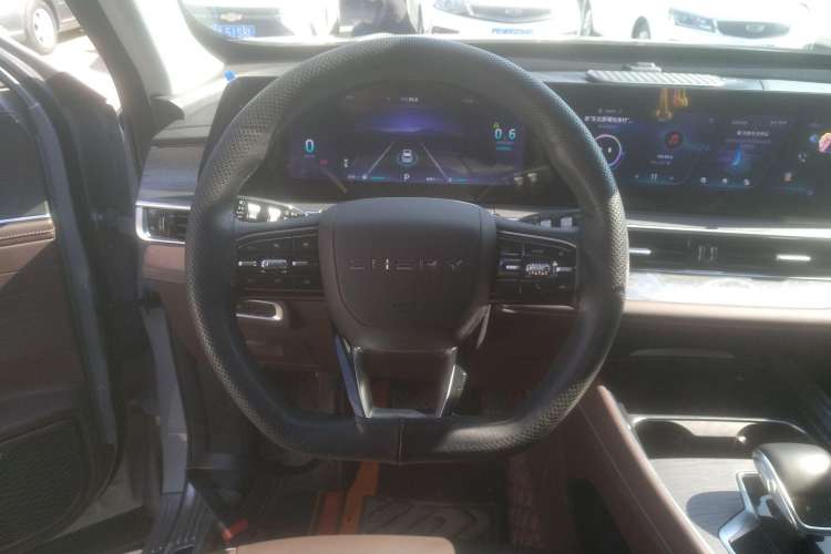 Used Chery Tiggo 8 PRO 2022 290T Two-Wheel Drive Haohan Edition 5 Seats Steering Wheel