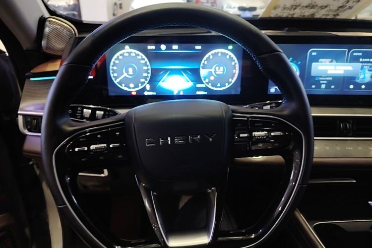 Used Chery Tiggo 8 PRO 2022 290T Two-Wheel Drive Haohan Edition 5 Seats Steering Wheel
