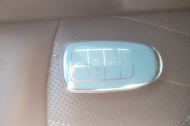 Used Chery Tiggo 8 PRO 2022 290T Two-Wheel Drive Haohan Edition 5 Seats Vehicle Key