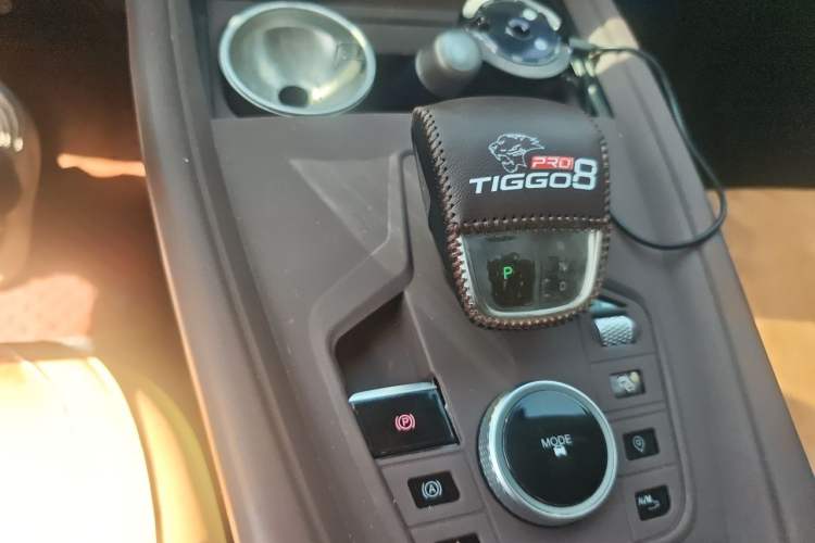 Used Chery Tiggo 8 PRO 2022 290T Two-Wheel Drive Haohan Edition 5 Seats Gear Lever