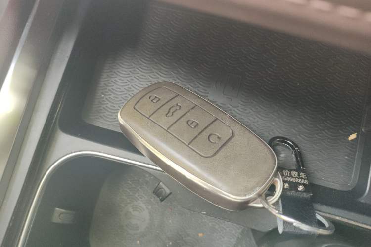 Used Chery Tiggo 8 PRO 2022 290T Two-Wheel Drive Haohan Edition 5 Seats Interior 1