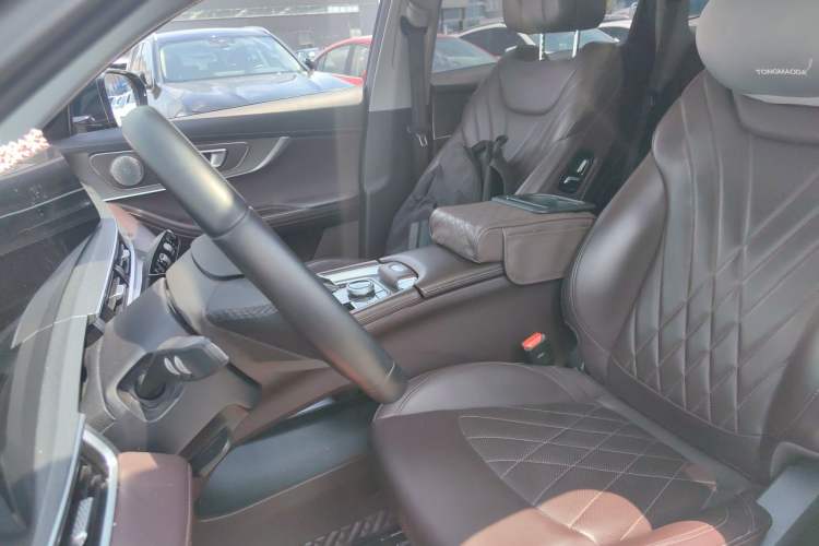 Used Chery Tiggo 8 PRO 2022 290T Two-Wheel Drive Haohan Edition 5 Seats Left Front Seat