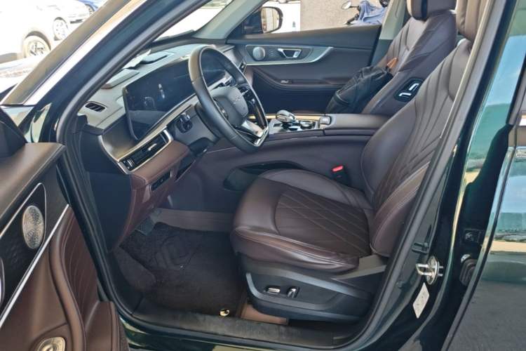 Used Chery Tiggo 8 PRO 2022 390T Two-Wheel Drive Haohan Edition 7-Seater Left Front Seat