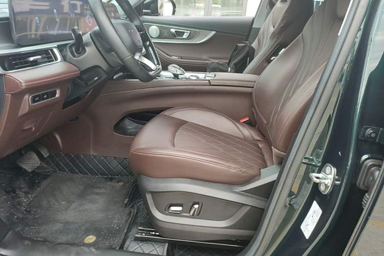 Used Chery Tiggo 8 PRO 2022 290T Two-Wheel Drive Haohan Edition 5 Seats Left Front Seat