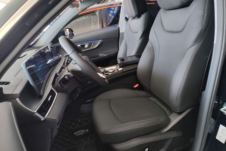 Used Chery Tiggo 8 PRO 2022 290T Two-Wheel Drive Sky Dome Edition 5 Seats Left Front Seat