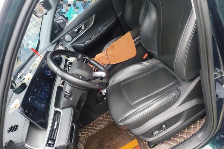 Used Chery Tiggo 8 PRO 2022 390T Two-Wheel Drive Vast Edition 5 Seats Left Front Seat