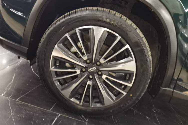 Used Chery Tiggo 8 PRO 2022 390T All-Wheel-Drive Vast Edition 7 Seats Left Front Wheel Hub
