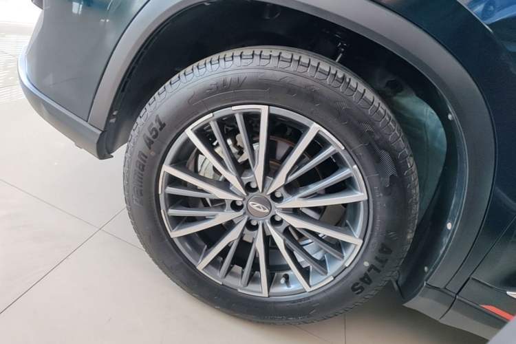 Used Chery Tiggo 8 PRO 2022 290T Two-Wheel Drive Sky Dome Edition 5 Seats Left Front Wheel Hub