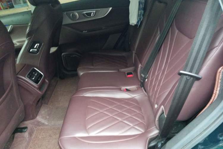 Used Chery Tiggo 8 PRO 2022 290T Two-Wheel Drive Haohan Edition 7 Seats Left Rear Seat