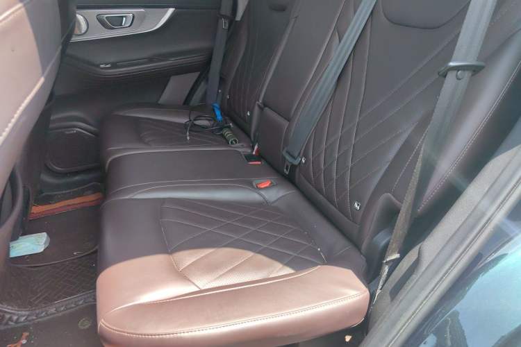 Used Chery Tiggo 8 PRO 2022 290T Two-Wheel Drive Haohan Edition 5 Seats Left Rear Seat